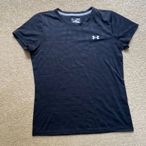UNDERARMOR TEE